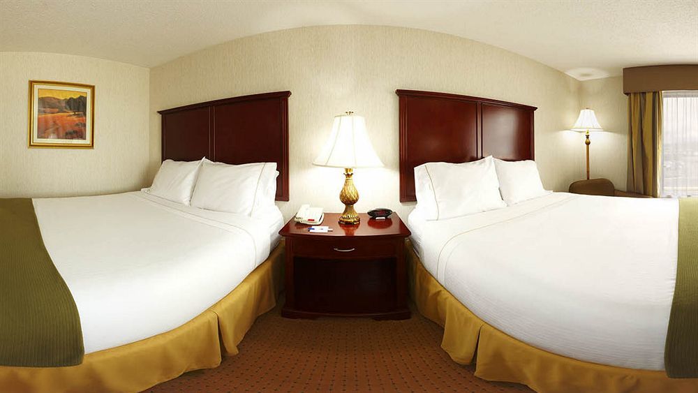 Holiday Inn Express Hotel & Suites Newton Sparta, An Ihg Hotel Exterior foto